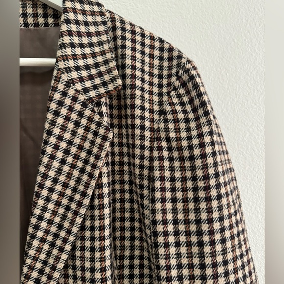 EUC LittleWoods wool blend checked plaid oversized academia blazer in brown/tan. - Picture 3 of 6